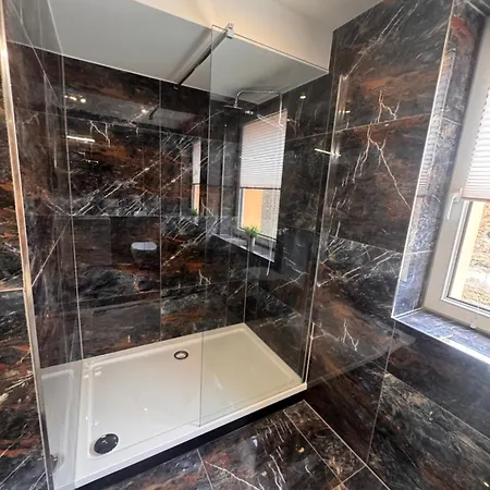 Oneo-plaza-apartments